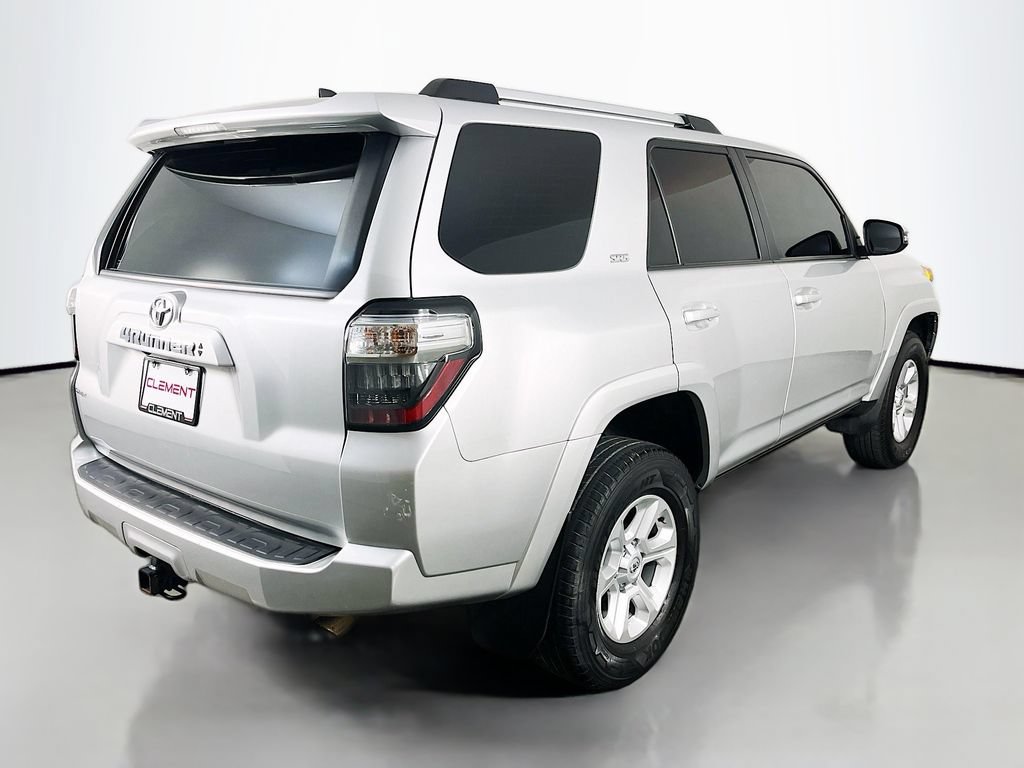 Used 2024 Toyota 4Runner SR5 Premium w/ Moonroof Package AWD/4WD image 7