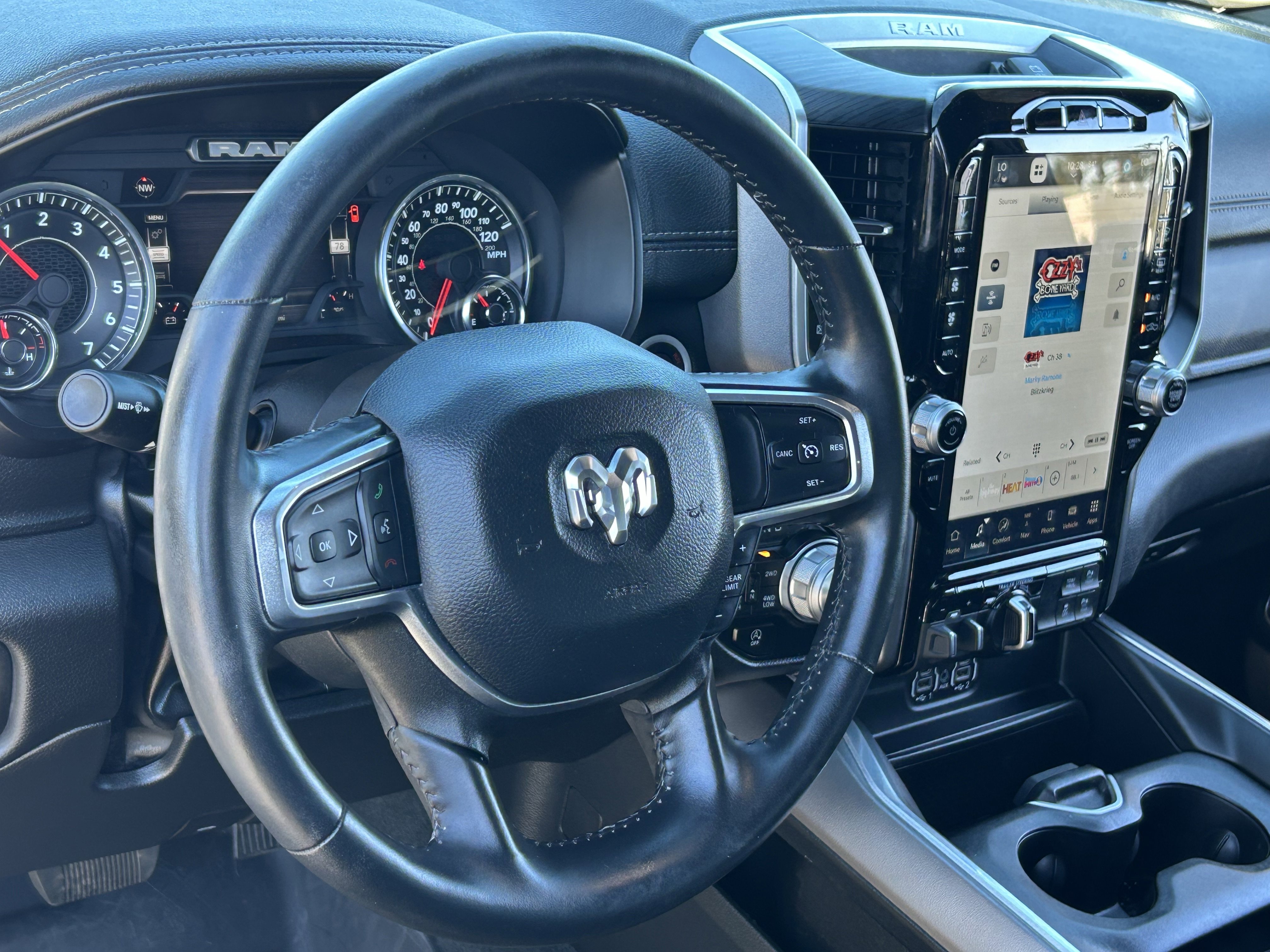 Certified 2023 RAM 1500 Laramie image 22