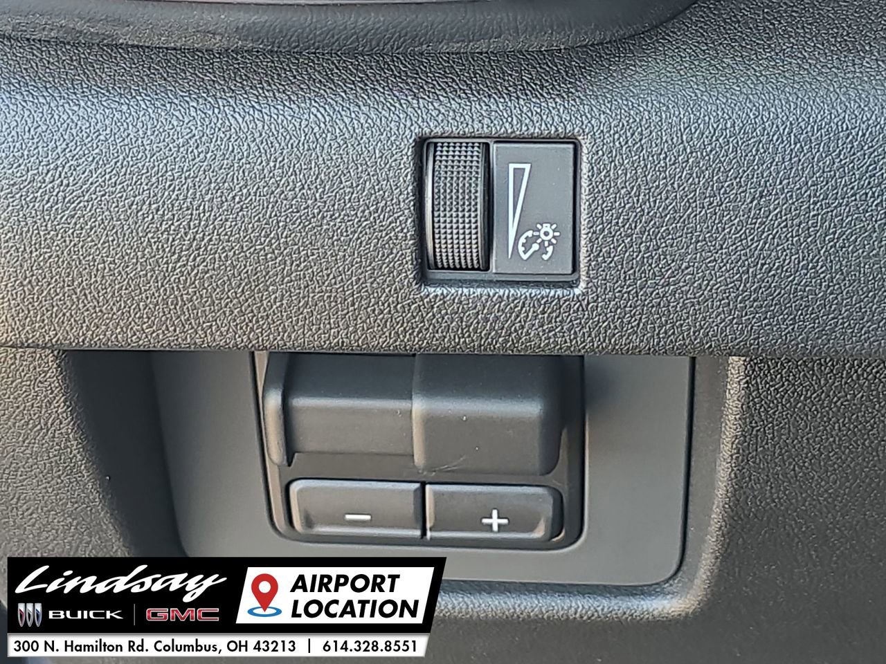 New 2026 GMC Canyon AT4 w/ Technology Plus Package image 18