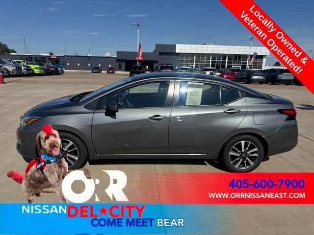 Used 2025 Nissan Versa SV FWD image 2