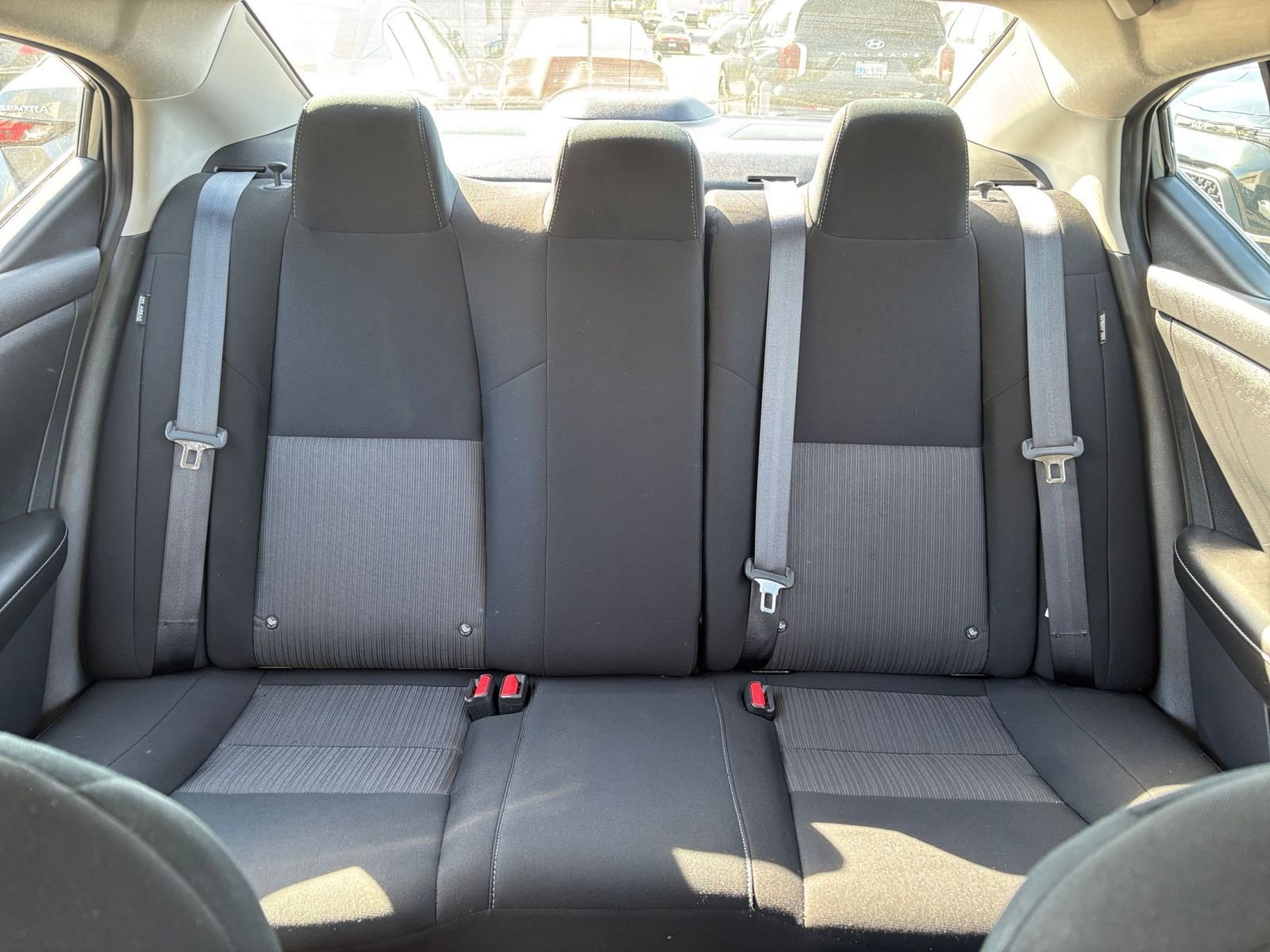 Used 2025 Nissan Sentra SV image 36