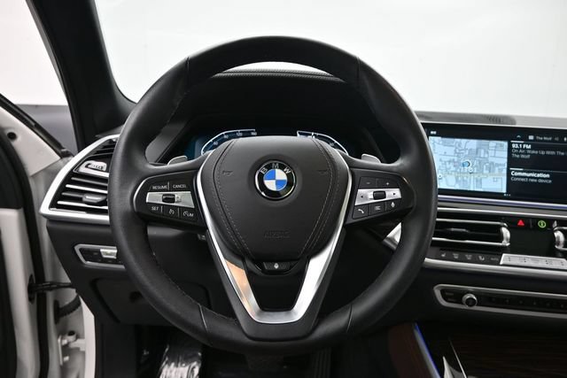 Used 2023 BMW X5 xDrive40i w/ Premium Package AWD/4WD image 13