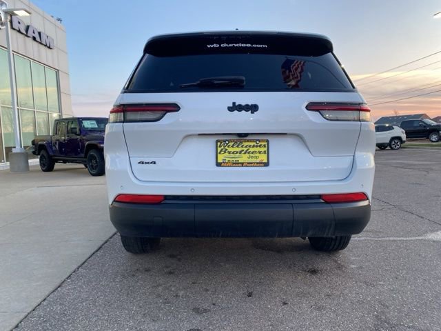 Certified 2024 Jeep Grand Cherokee L Laredo image 6