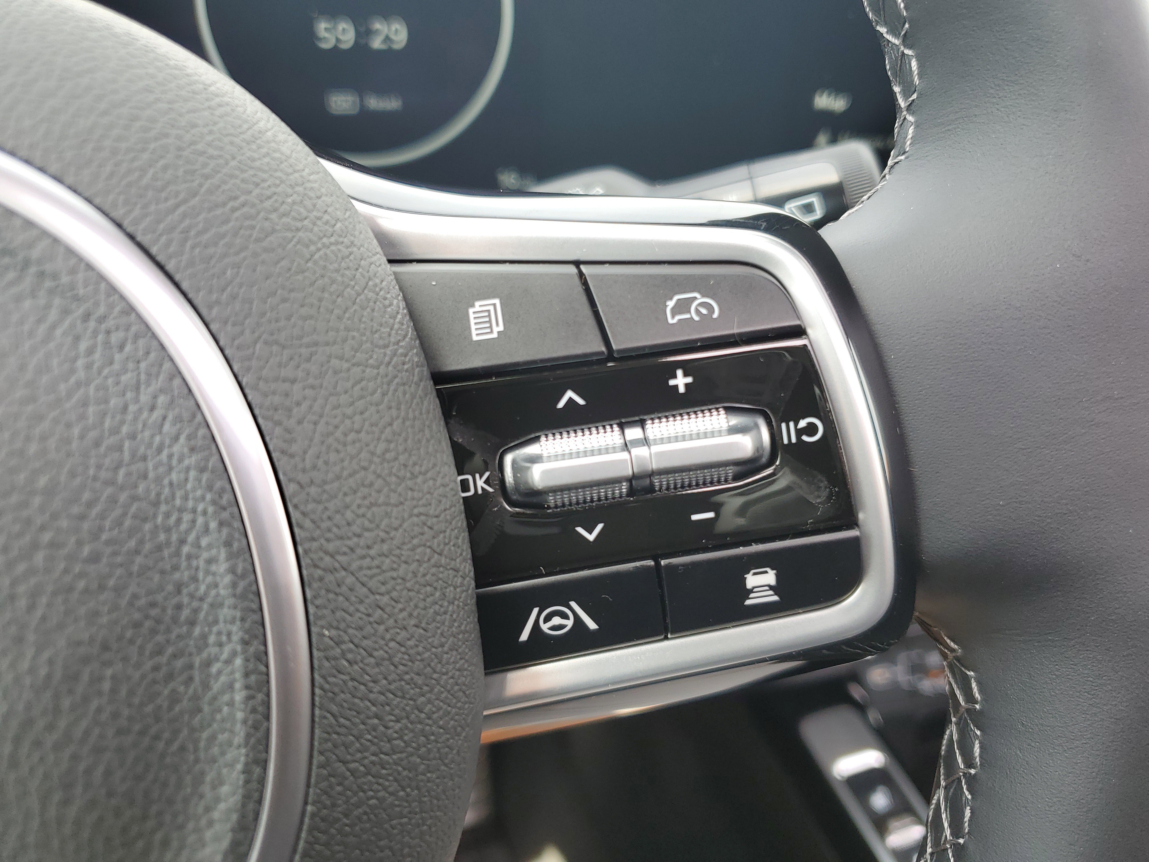 New 2025 Kia Sorento SX image 26