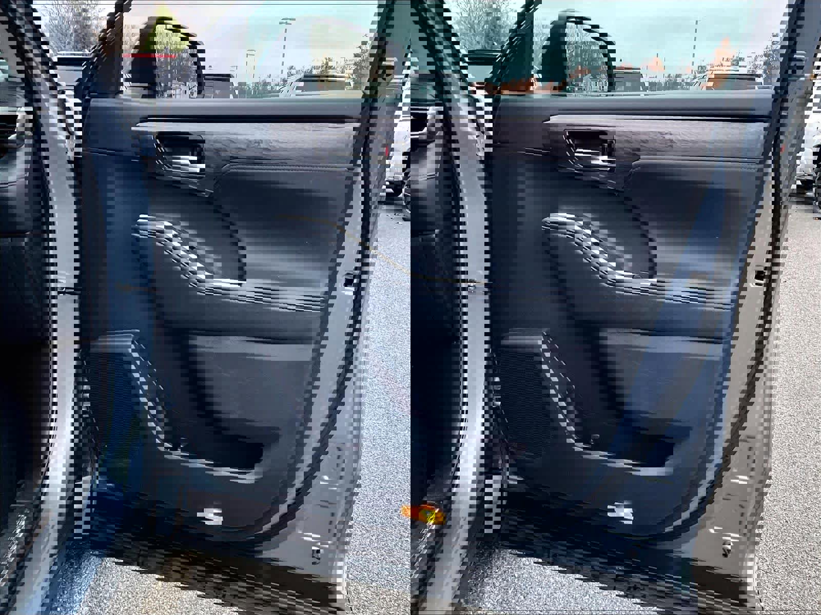 Used 2022 Toyota Highlander Platinum image 12