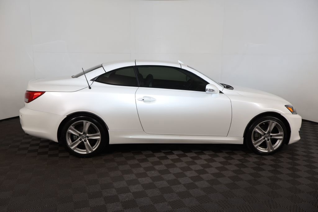 Used 2014 Lexus IS 250C 250 w/ Luxury Package image 11