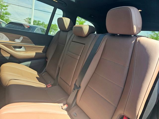 Certified 2025 Mercedes-Benz GLS 450 4MATIC image 23