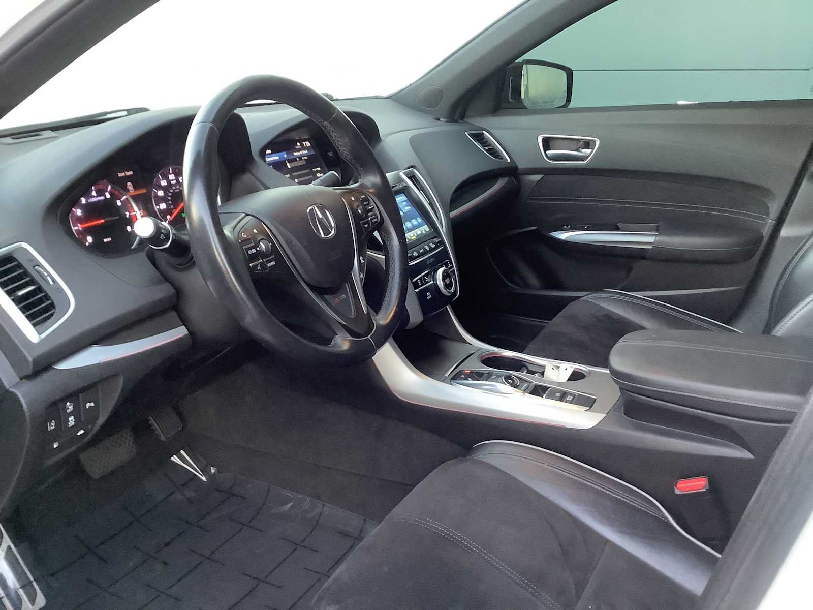 Used 2020 Acura TLX w/ Technology & A-SPEC Package FWD image 3