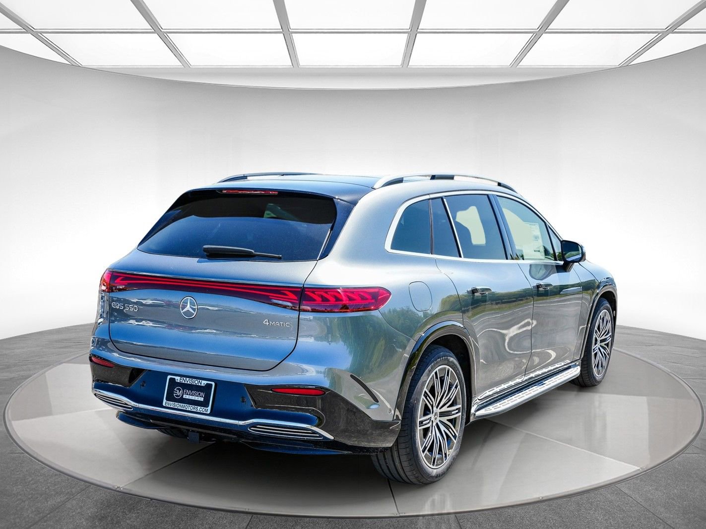 New 2026 Mercedes-Benz EQS 550 4MATIC SUV image 4