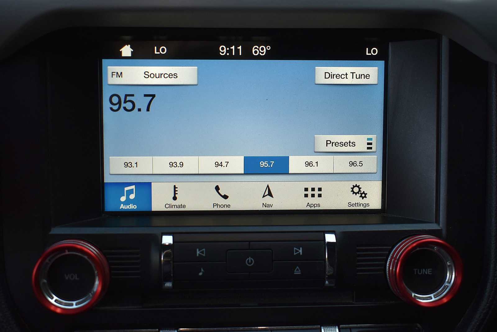 Used 2016 Ford Mustang GT Premium w/ Equipment Group 401A RWD image 18