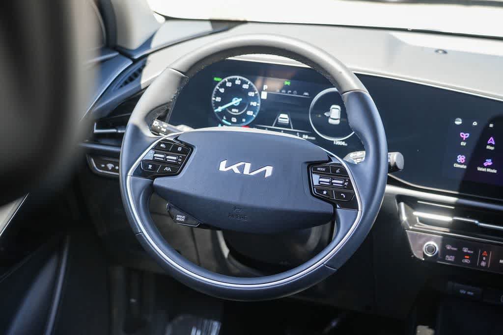 Used 2024 Kia Niro Wind FWD image 15