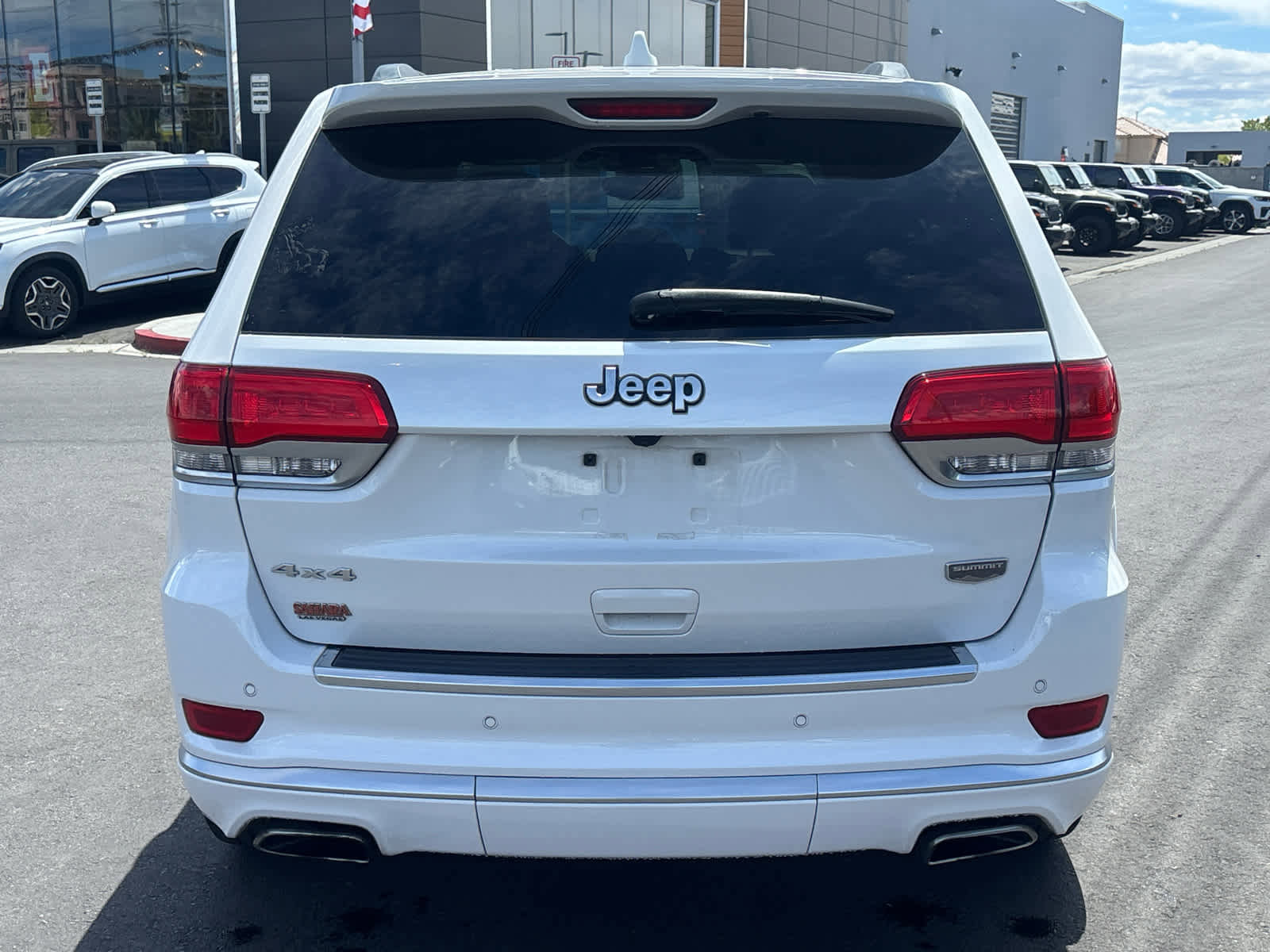 Used 2018 Jeep Grand Cherokee Summit w/ Platinum Series Group image 6