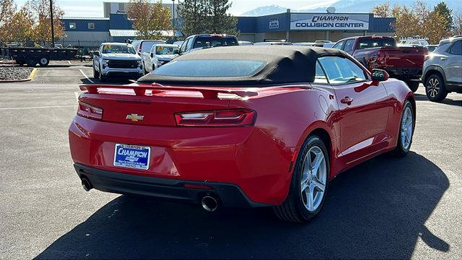 Used 2018 Chevrolet Camaro LT image 5