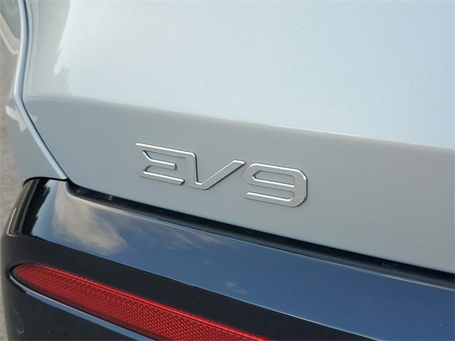 New 2026 Kia EV9 Land image 5