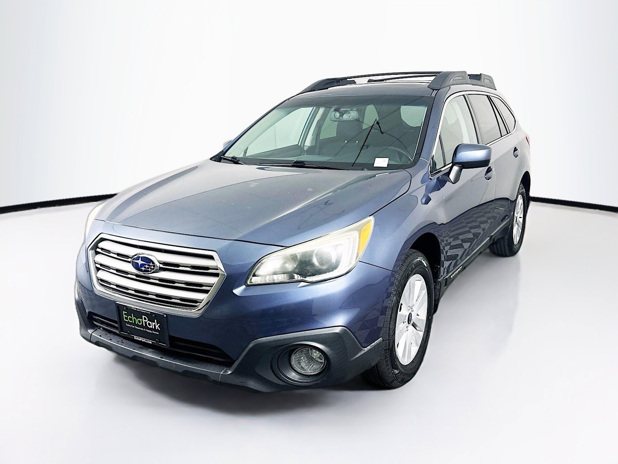 Used 2015 Subaru Outback 2.5i Premium AWD/4WD image 3
