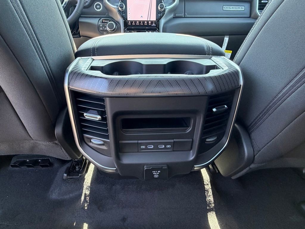 New 2026 RAM 1500 4x4 Crew Cab image 28