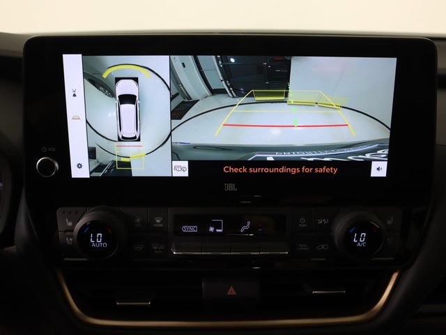 Used 2025 Toyota Grand Highlander AWD Hybrid image 18