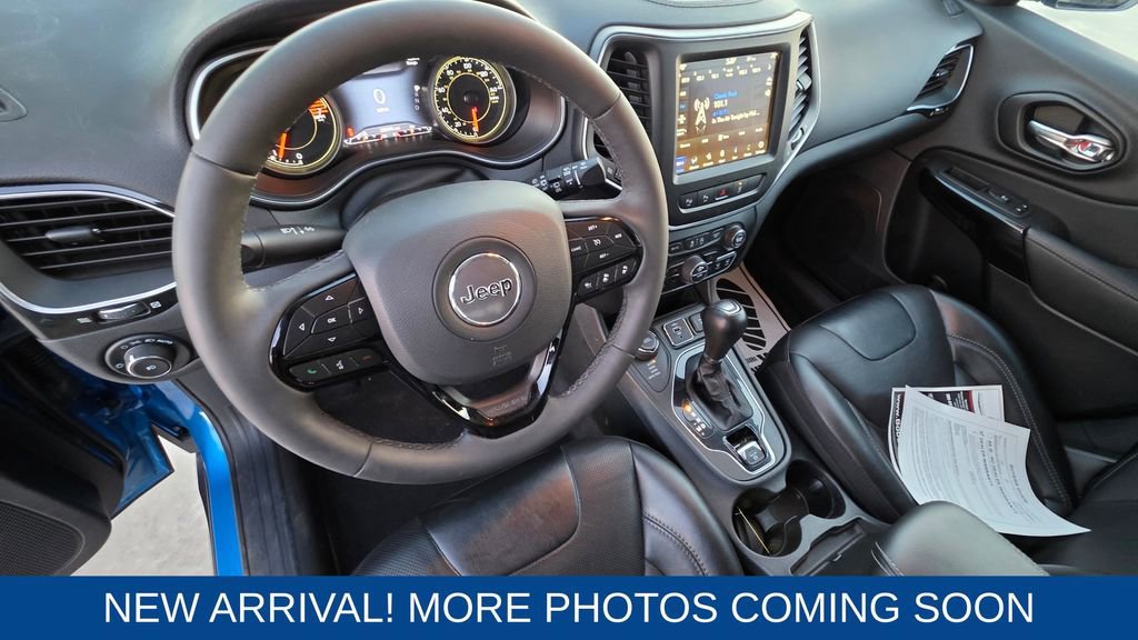 Used 2023 Jeep Cherokee Altitude Lux image 12