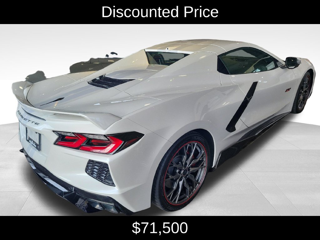 Used 2023 Chevrolet Corvette Stingray Premium Conv w/ Z51 Performance Package RWD image 3