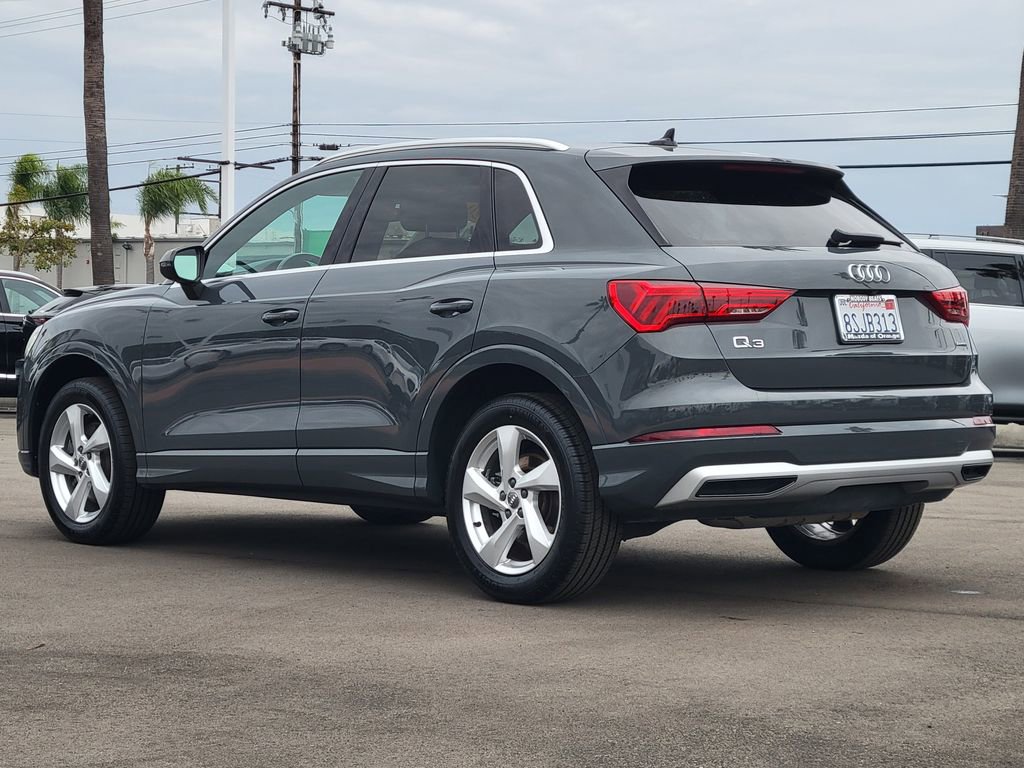 Used 2020 Audi Q3 2.0T Premium Plus w/ Premium Plus Package image 2
