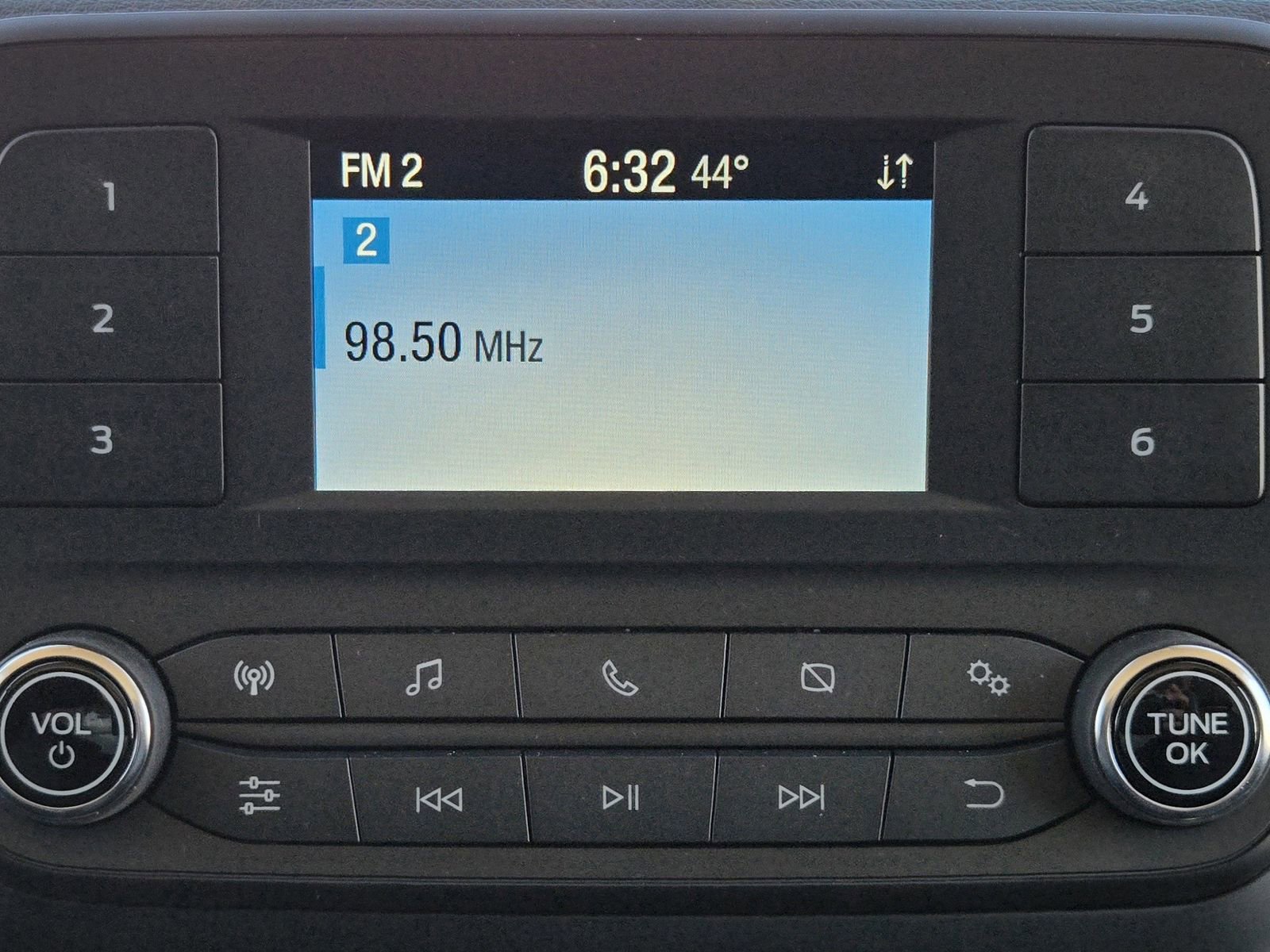 New 2024 Ford Transit 150 Low Roof image 15