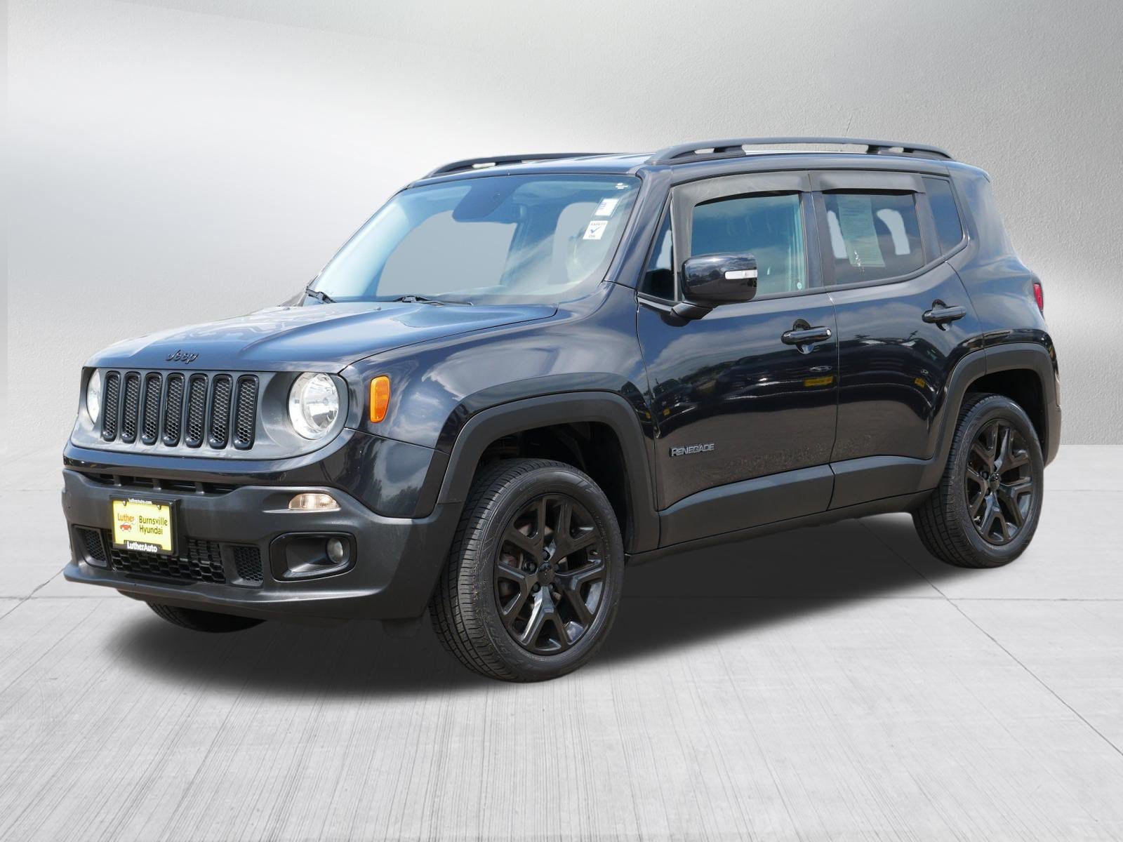 Used 2016 Jeep Renegade Latitude AWD/4WD image 3