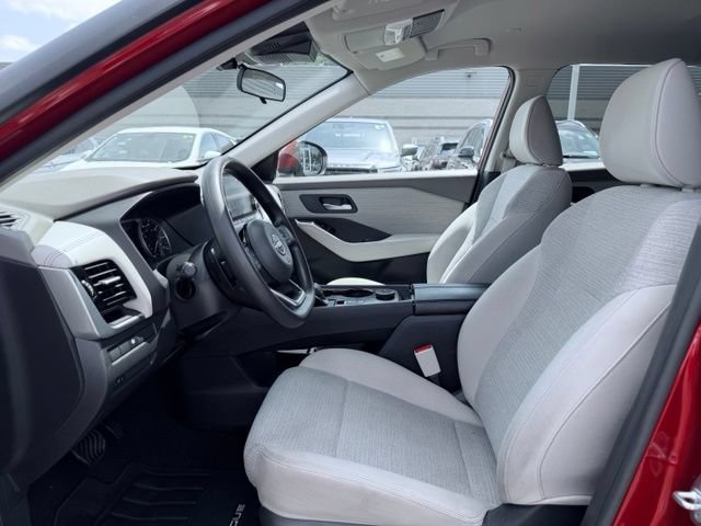 Used 2022 Nissan Rogue SV AWD/4WD image 16