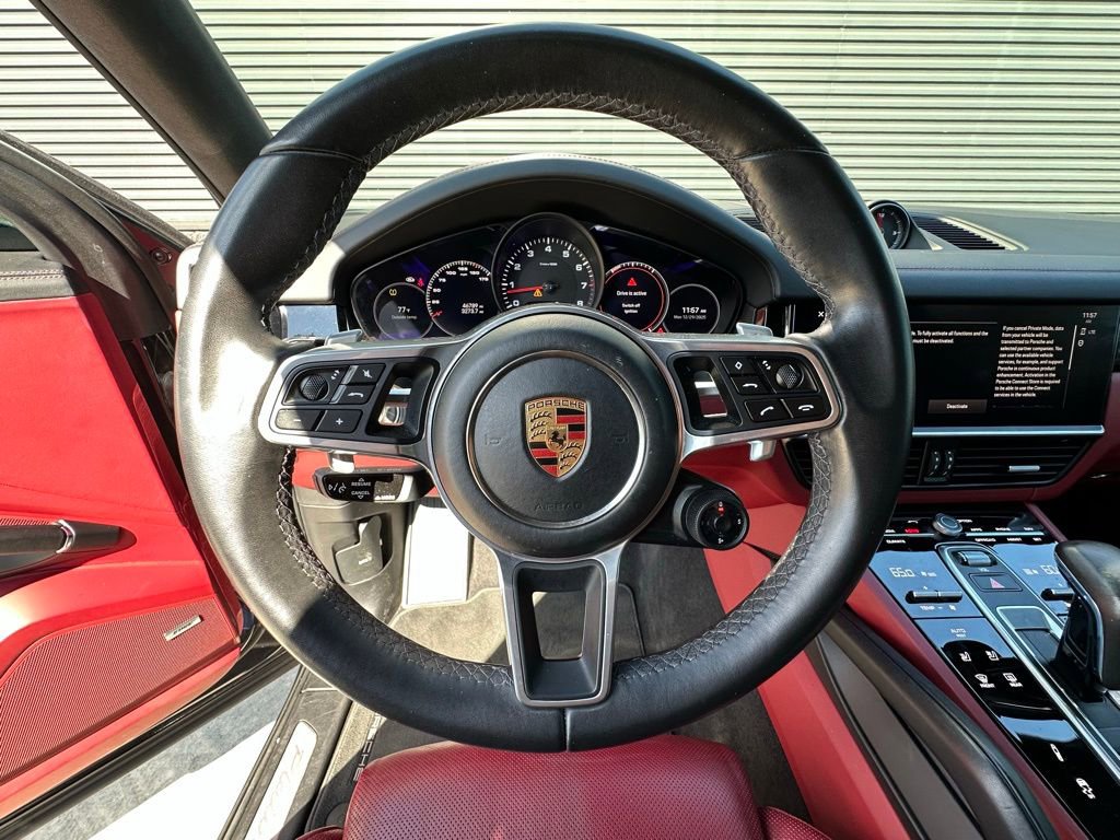 Certified 2023 Porsche Cayenne Platinum Edition image 14