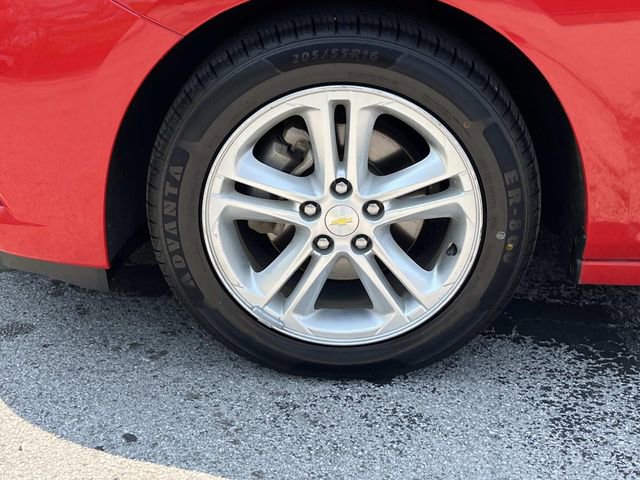 Used 2017 Chevrolet Cruze LT FWD image 9