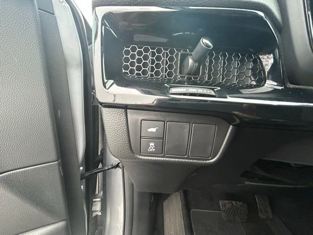 Used 2025 Honda CR-V EX-L image 14