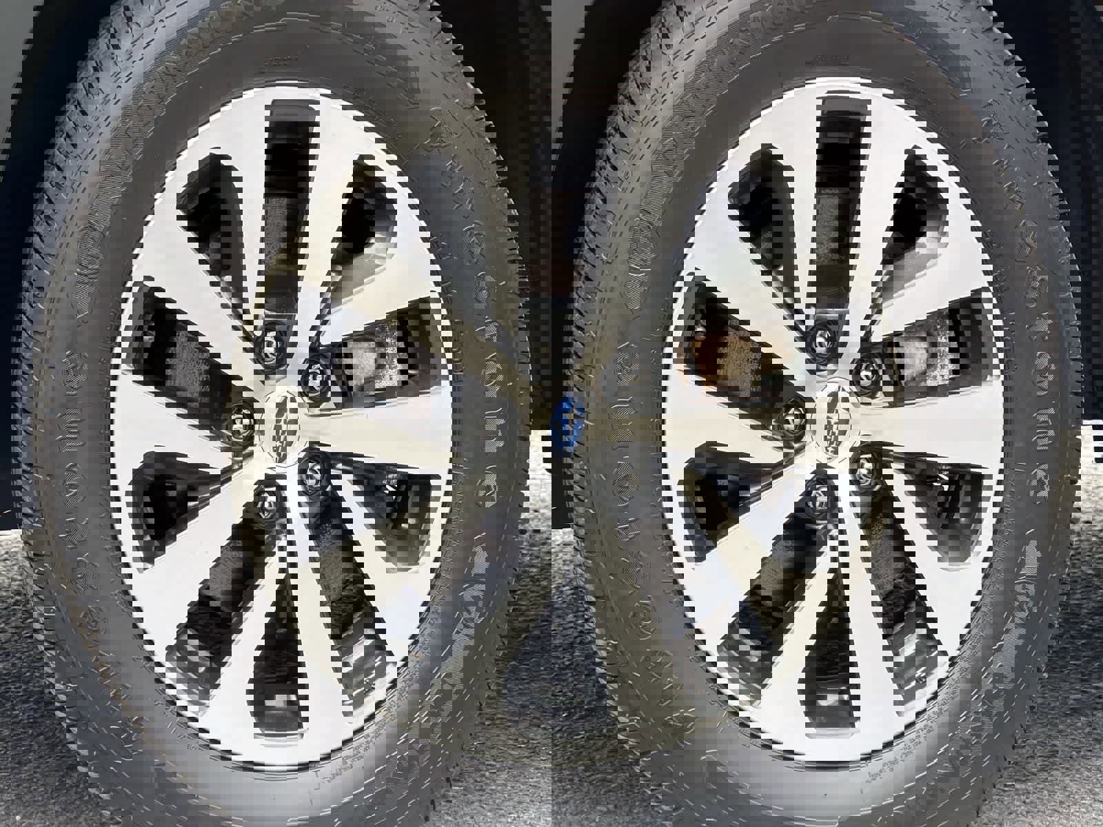 Certified 2023 Subaru Outback Premium image 14