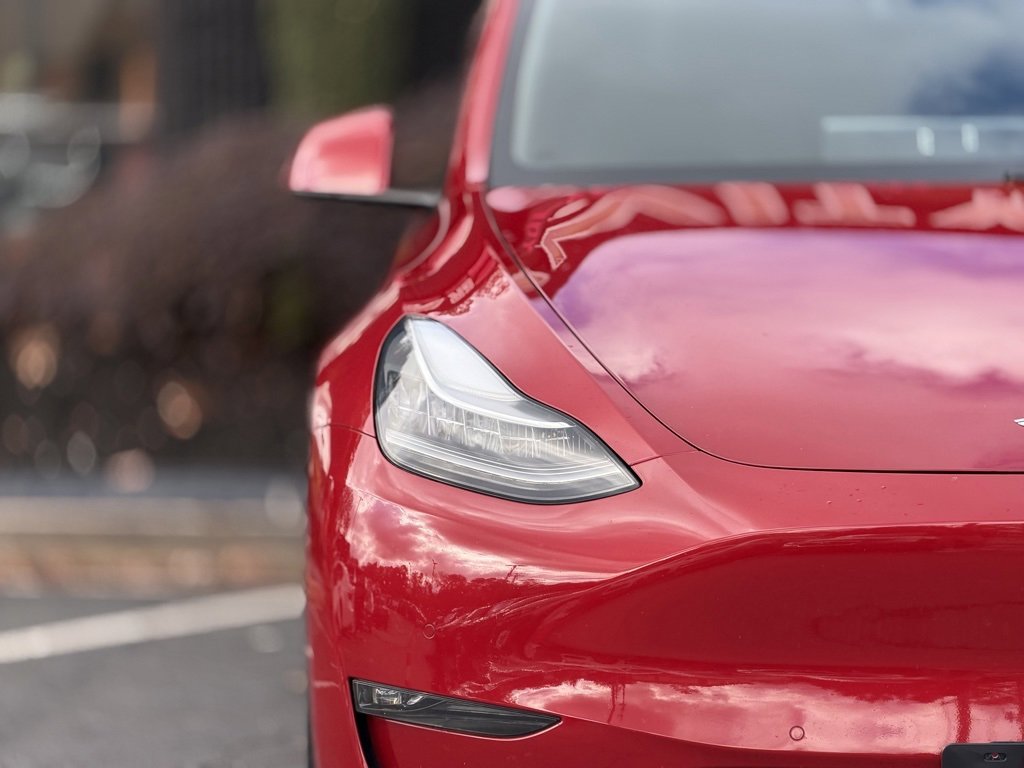 Used 2021 Tesla Model Y Long Range image 4