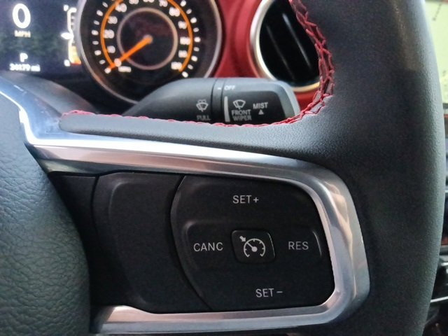 Used 2023 Jeep Wrangler Unlimited Rubicon image 18