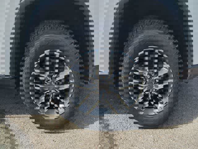 Used 2020 Jeep Grand Cherokee Limited w/ Luxury Group II image 14