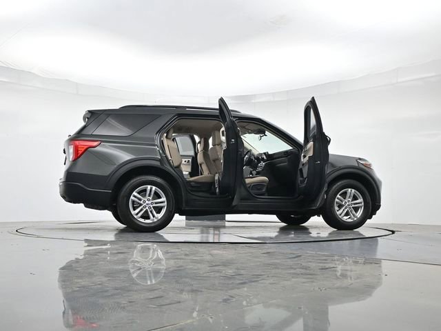 Certified 2023 Ford Explorer XLT AWD/4WD image 52