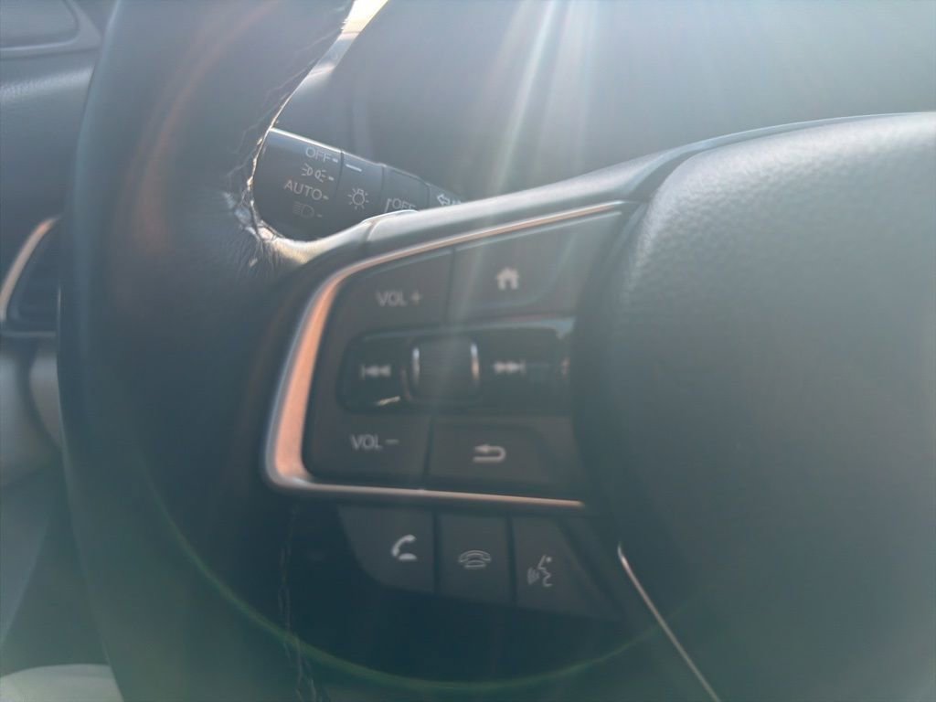 Used 2022 Honda Accord Touring image 13