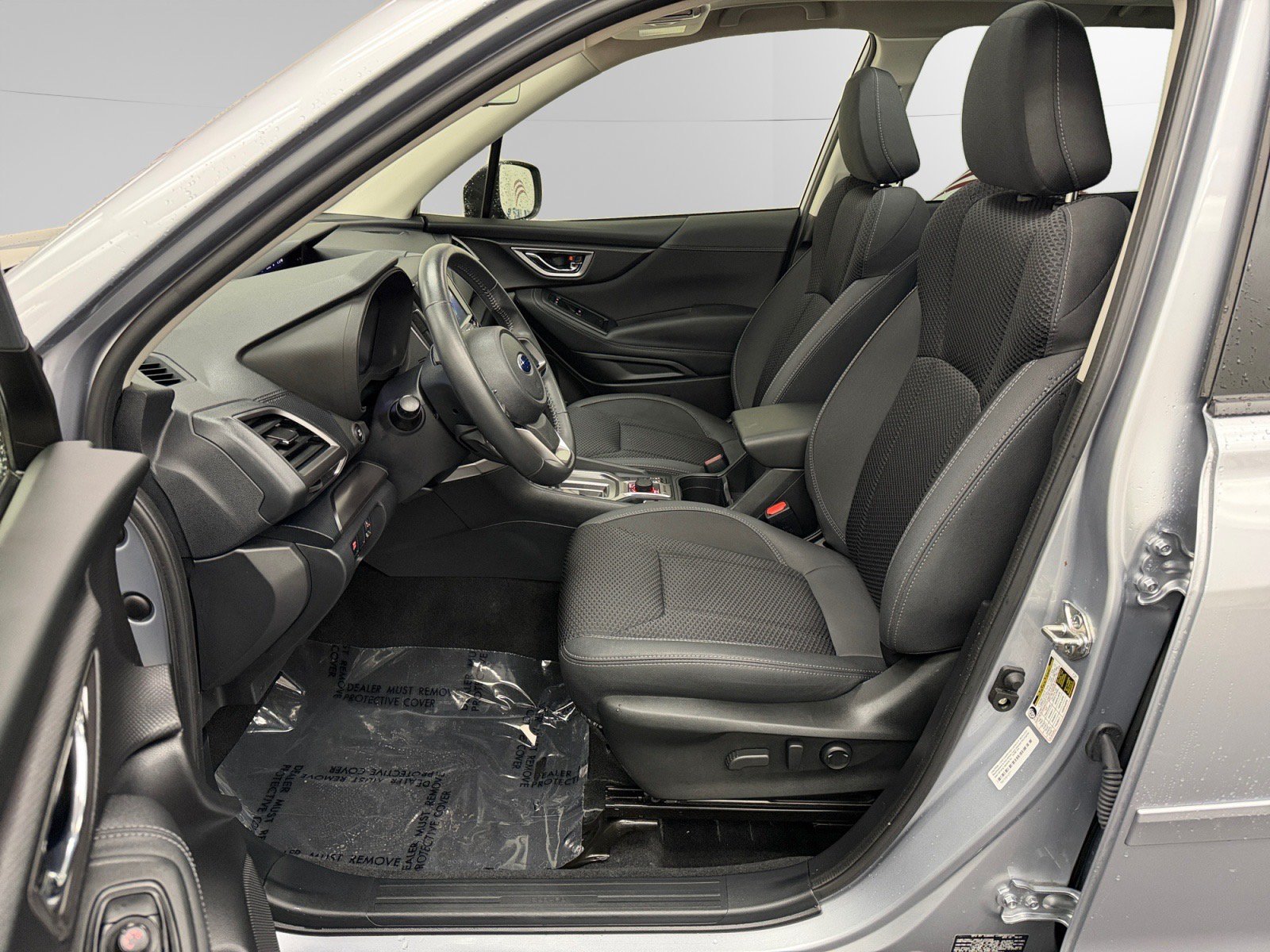 Certified 2023 Subaru Forester Premium AWD/4WD image 9