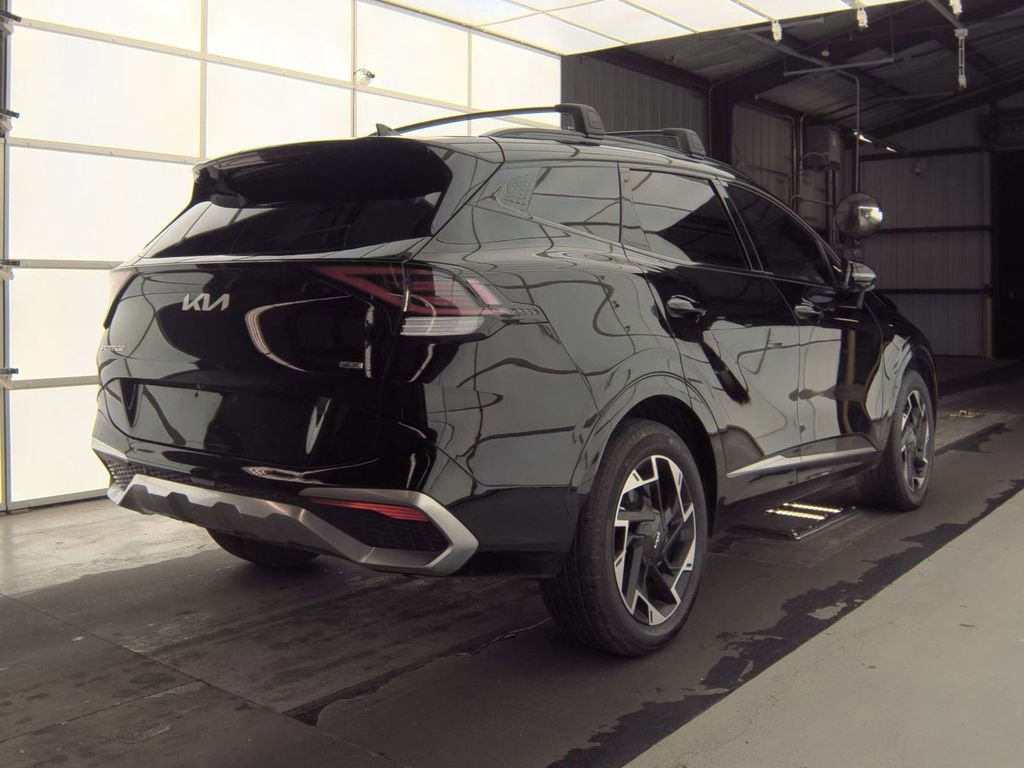 Used 2024 Kia Sportage SX image 6