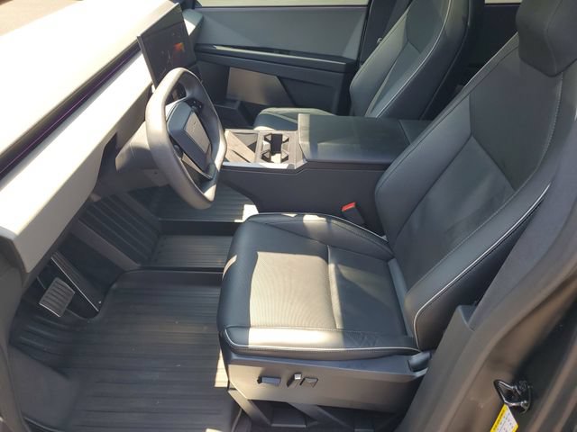 Used 2025 Tesla Cybertruck AWD Crew Cab image 5