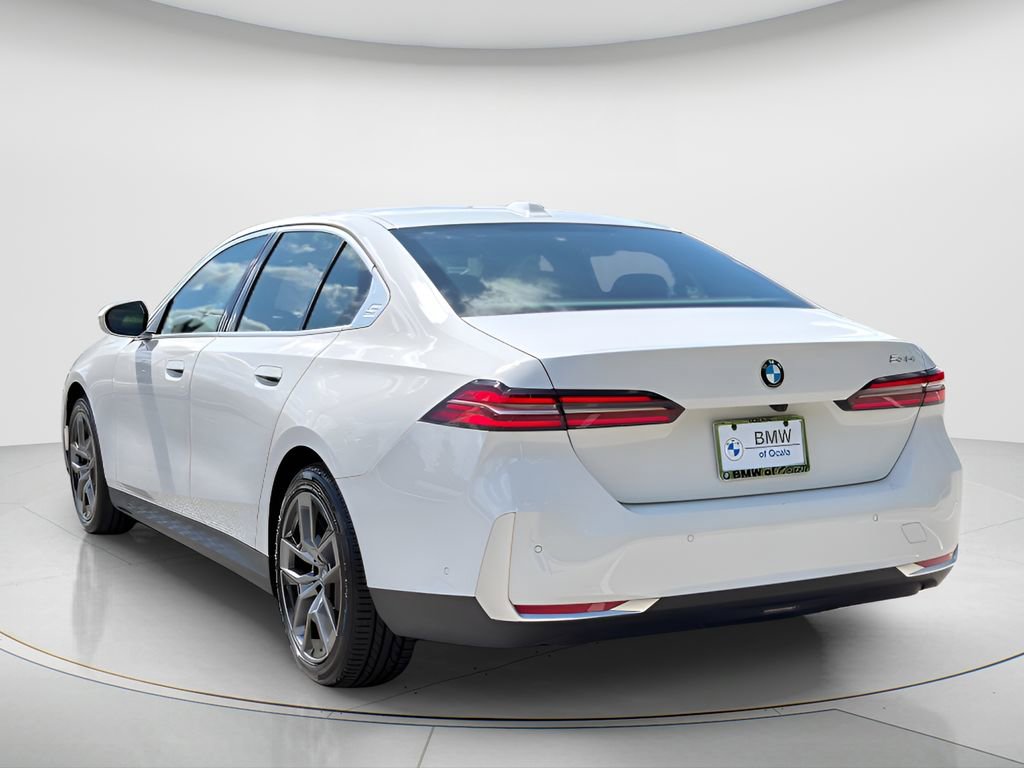 Used 2026 BMW 530i RWD image 6
