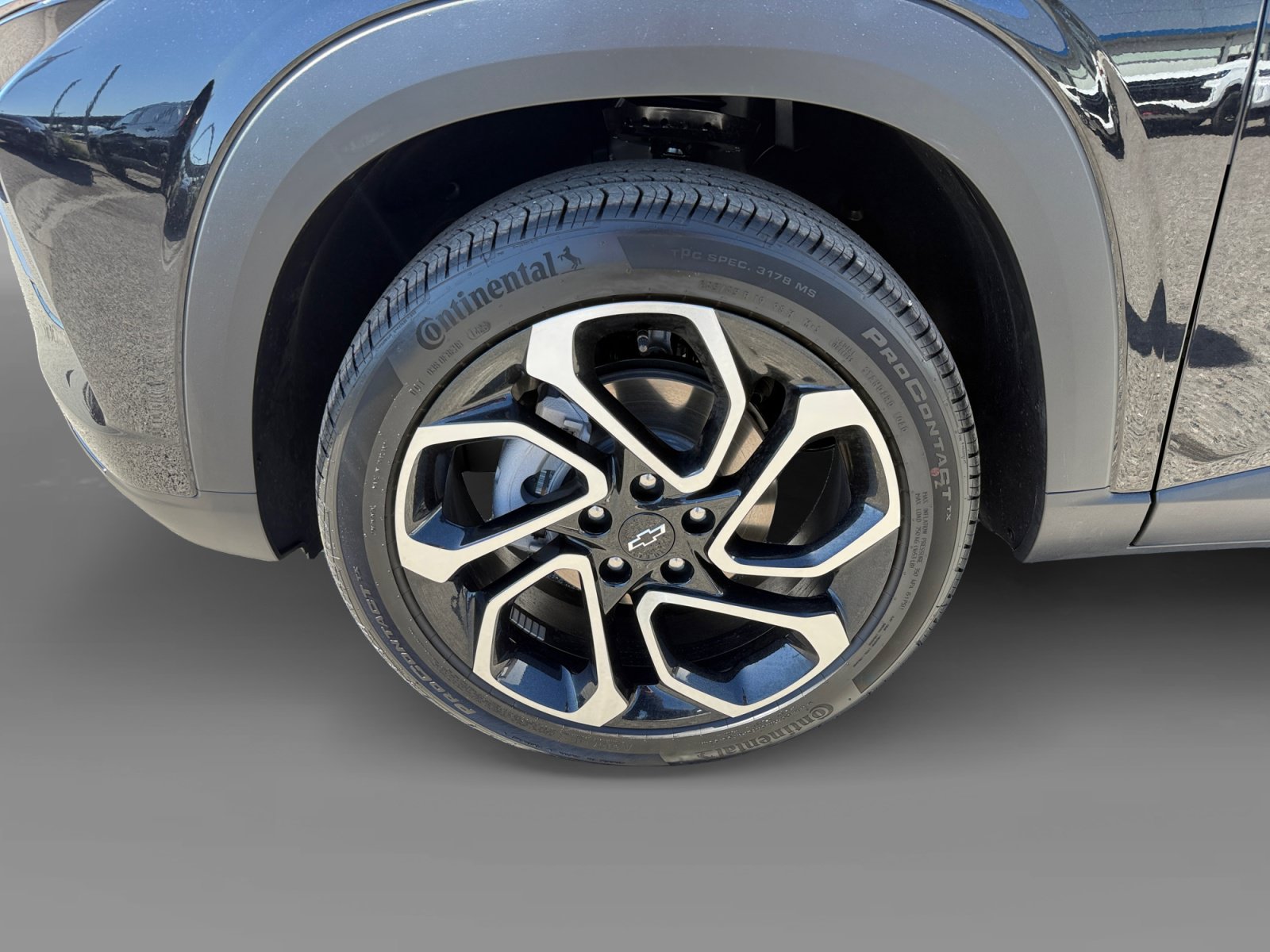 Used 2026 Chevrolet Trax RS w/ Driver Confidence Package FWD image 9