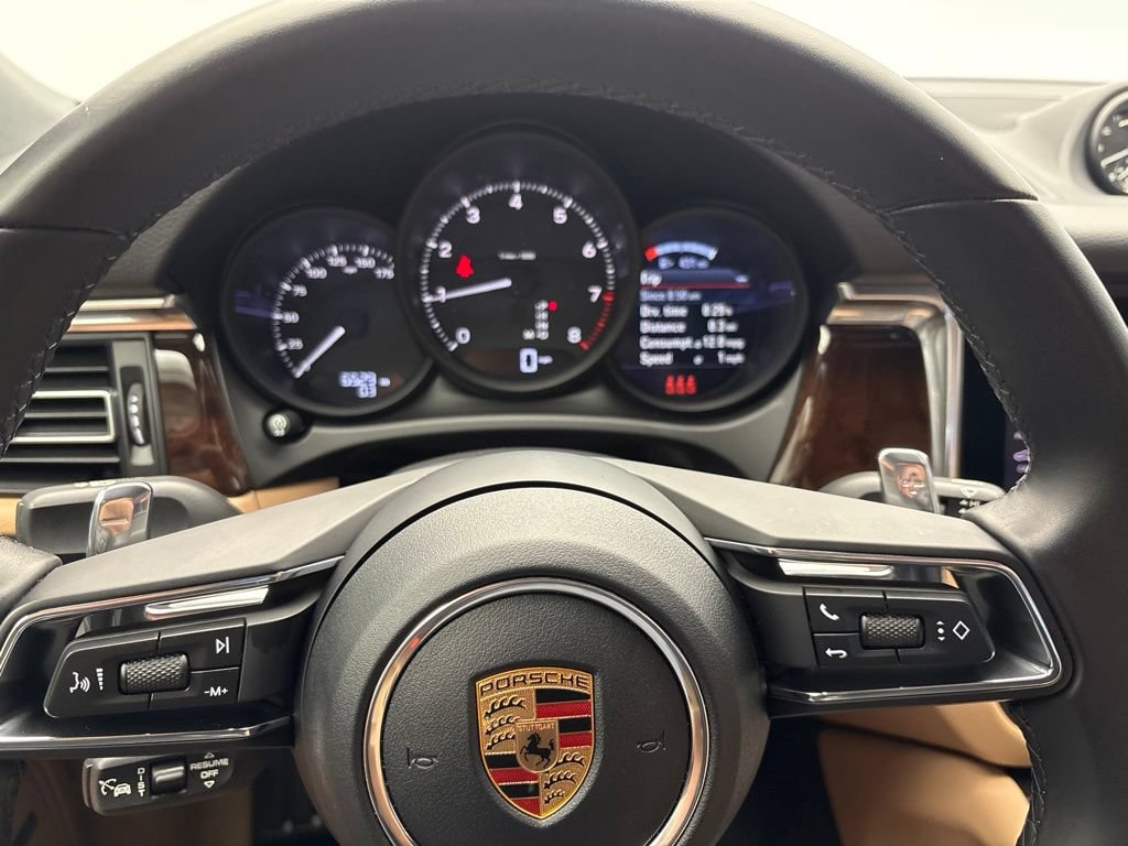 Certified 2026 Porsche Macan AWD/4WD image 31