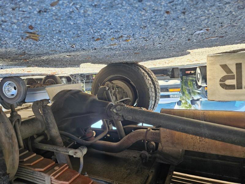 Used 2000 Ford F450 4x4 Regular Cab Super Duty image 16