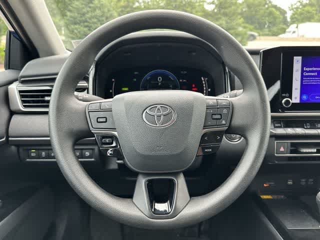 Used 2025 Toyota Camry LE FWD image 7