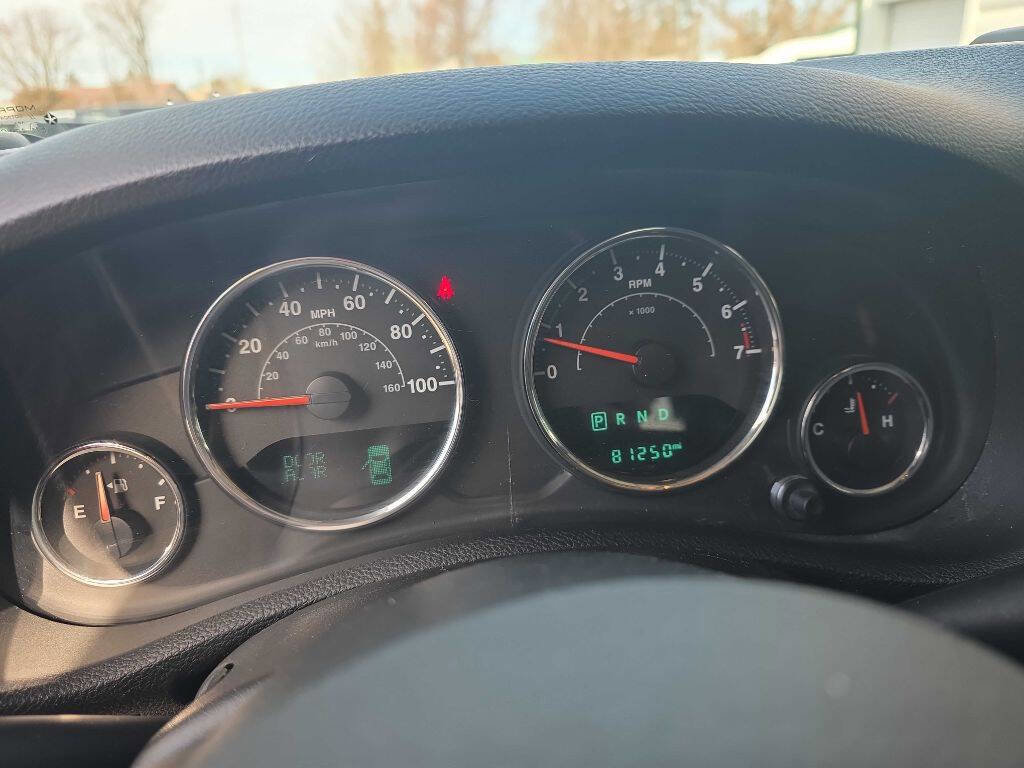 Used 2018 Jeep Wrangler Unlimited Sport S image 11