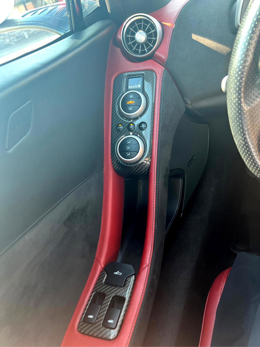 Used 2012 McLaren MP4-12C Coupe image 27