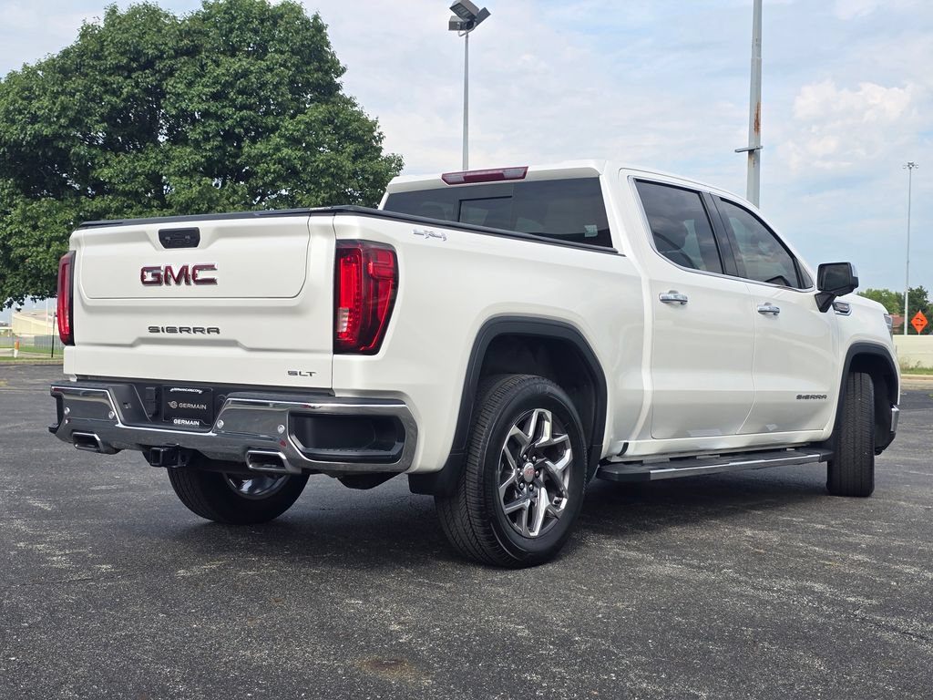 Used 2024 GMC Sierra 1500 SLT w/ SLT Premium Plus Package AWD/4WD image 17