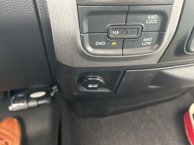 Used 2017 RAM 1500 Express w/ Black Ram 1500 Express Group AWD/4WD image 20