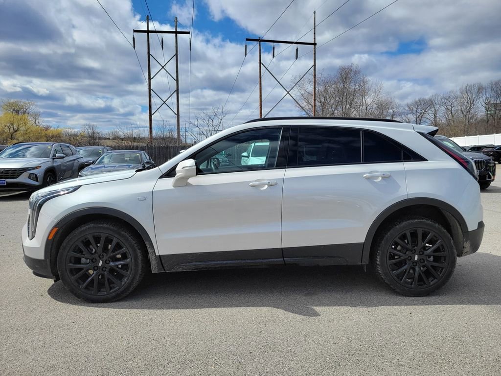 Used 2023 Cadillac XT4 Sport image 2