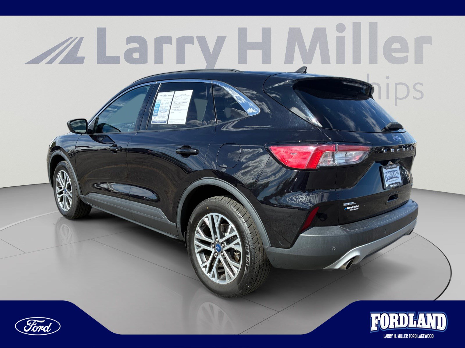 Used 2021 Ford Escape SEL AWD/4WD image 3
